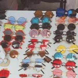 Meet your Posher, Kira